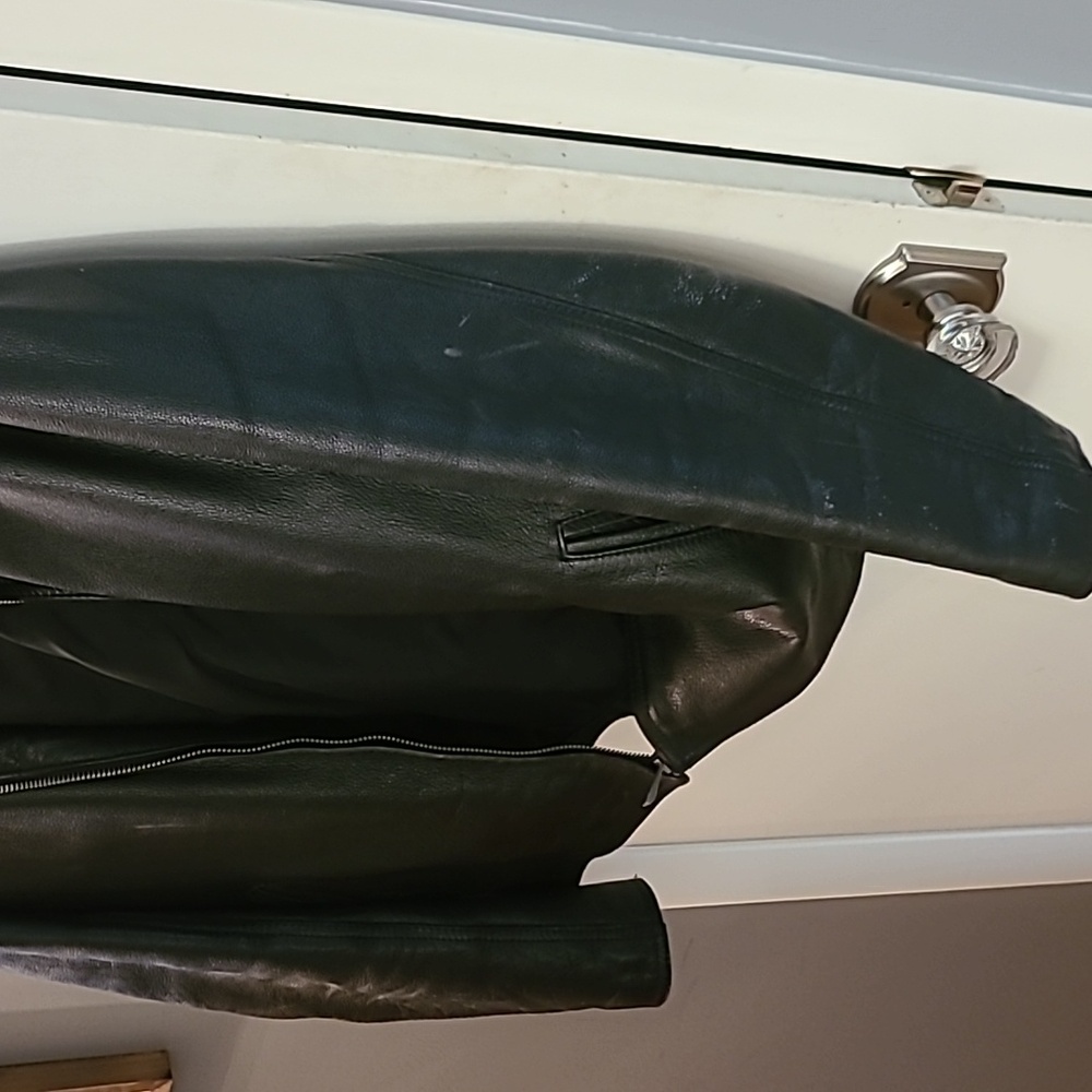 Men's leather jacket - Picture 3 of 5